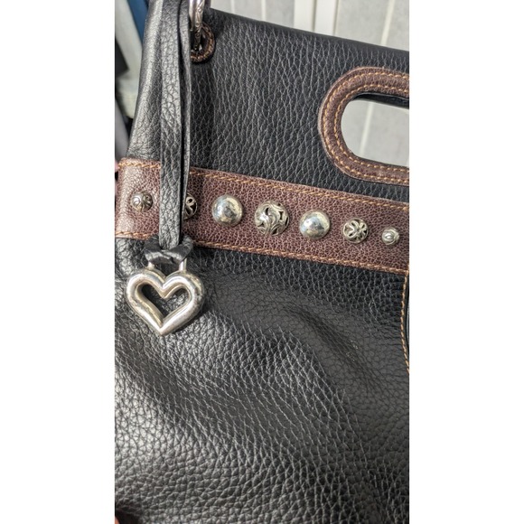 Vtg BRIGHTON Crossbody Purse Wallet Bag Black Leather Silver Heart Charm Clutch - Picture 7 of 10